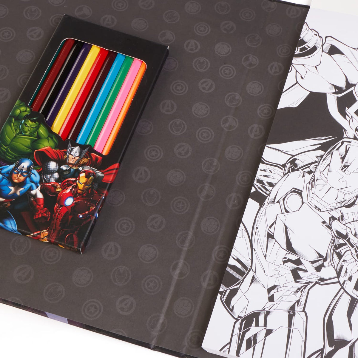 Marvel Avengers Colouring Set, product image 2