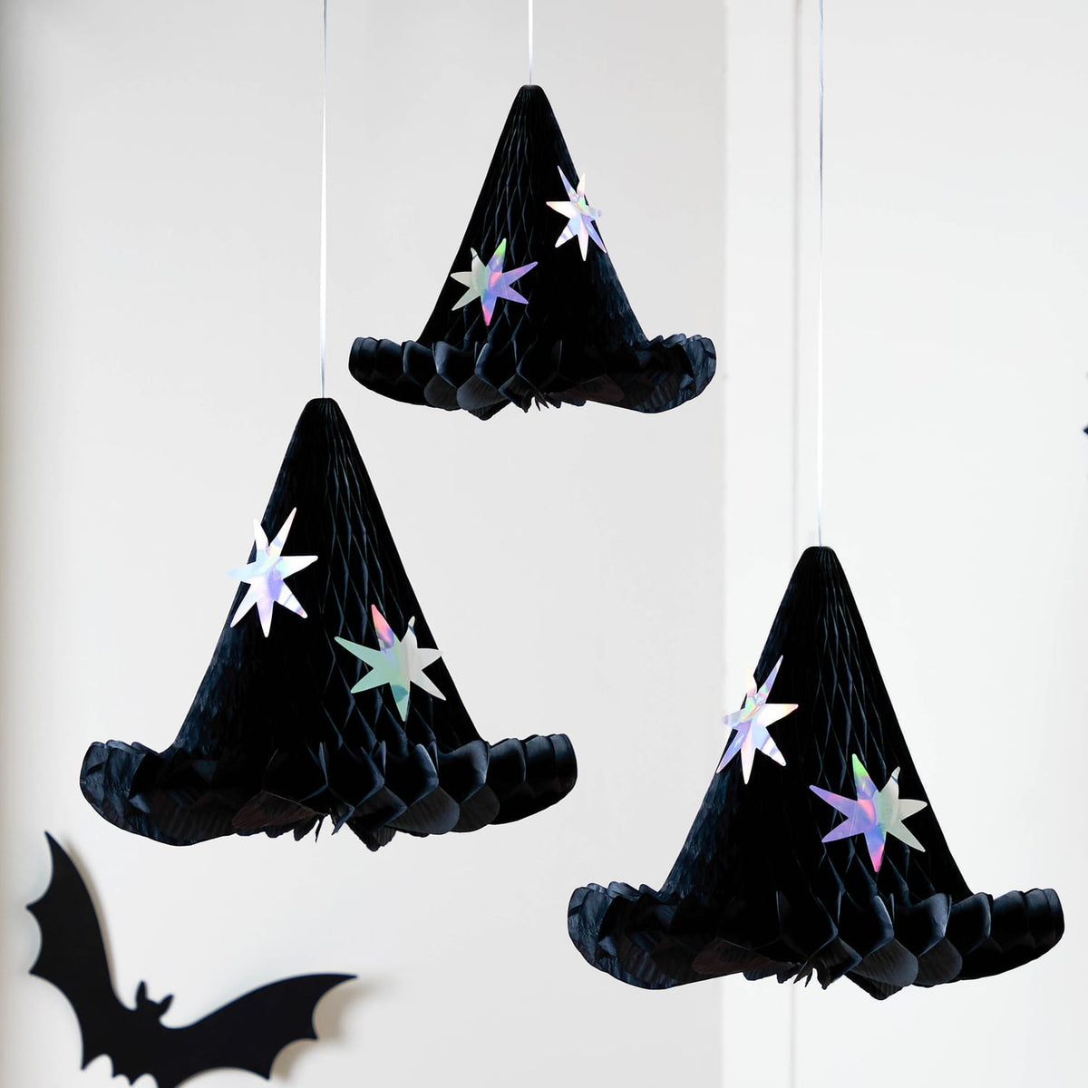 Hallow Scream Hanging Witch Hats